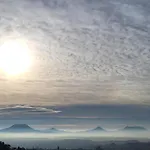 Sol Invictus Vendeghaz Case de vacanță *